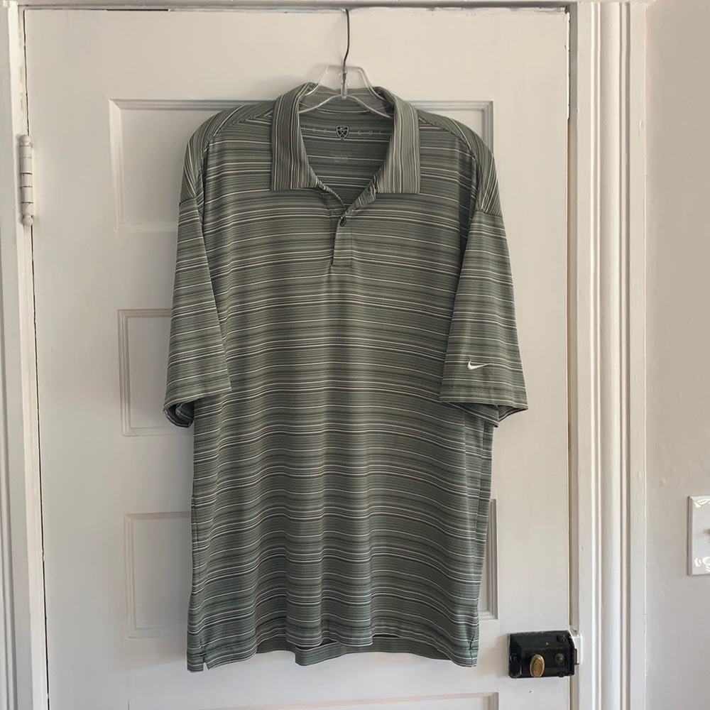 Stretchy Nike Golf Polo (L)